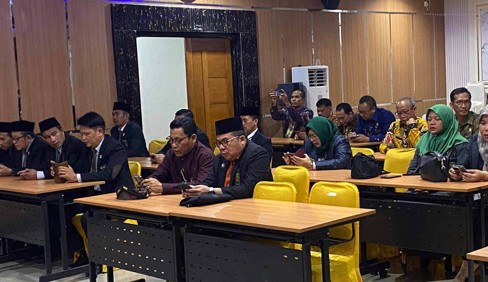 rapat2