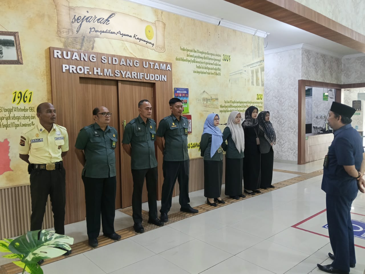 briefing610